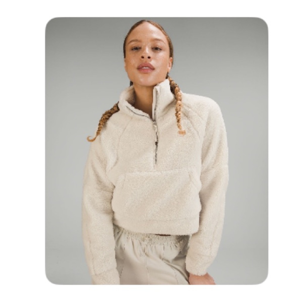 Lululemon Scuba Oversized Fleece Funnel Neck in size M/L